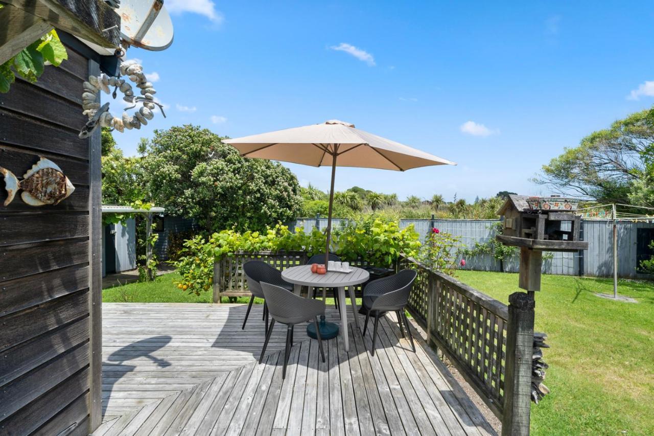 Waimea Cottage - Waikanae Holiday Home Extérieur photo