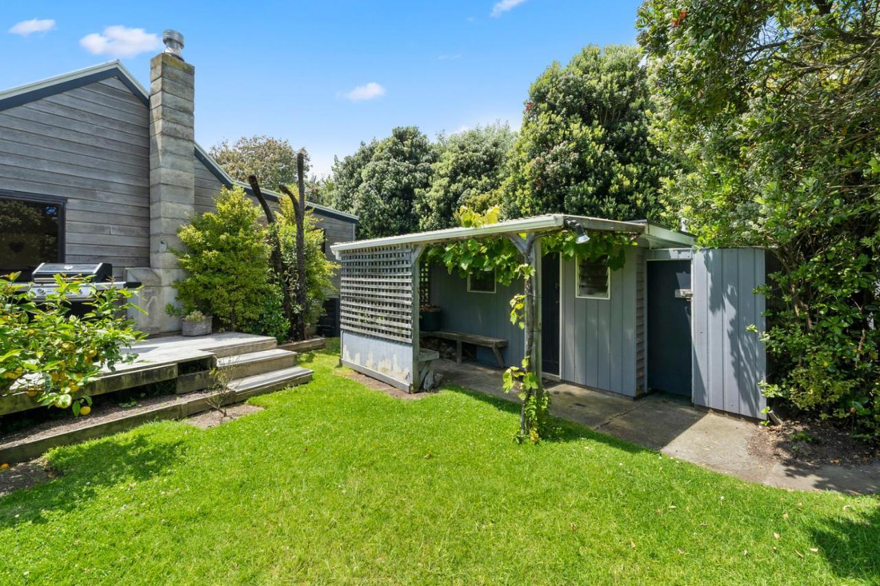 Waimea Cottage - Waikanae Holiday Home Extérieur photo
