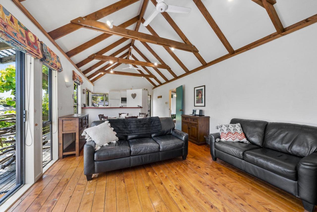 Waimea Cottage - Waikanae Holiday Home Extérieur photo